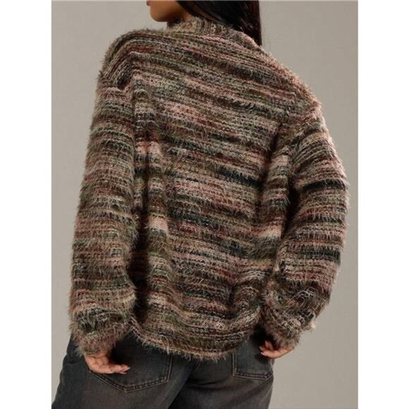 Chunky Knit V-Neck Button-Up Cardigan - Picture 7 of 14